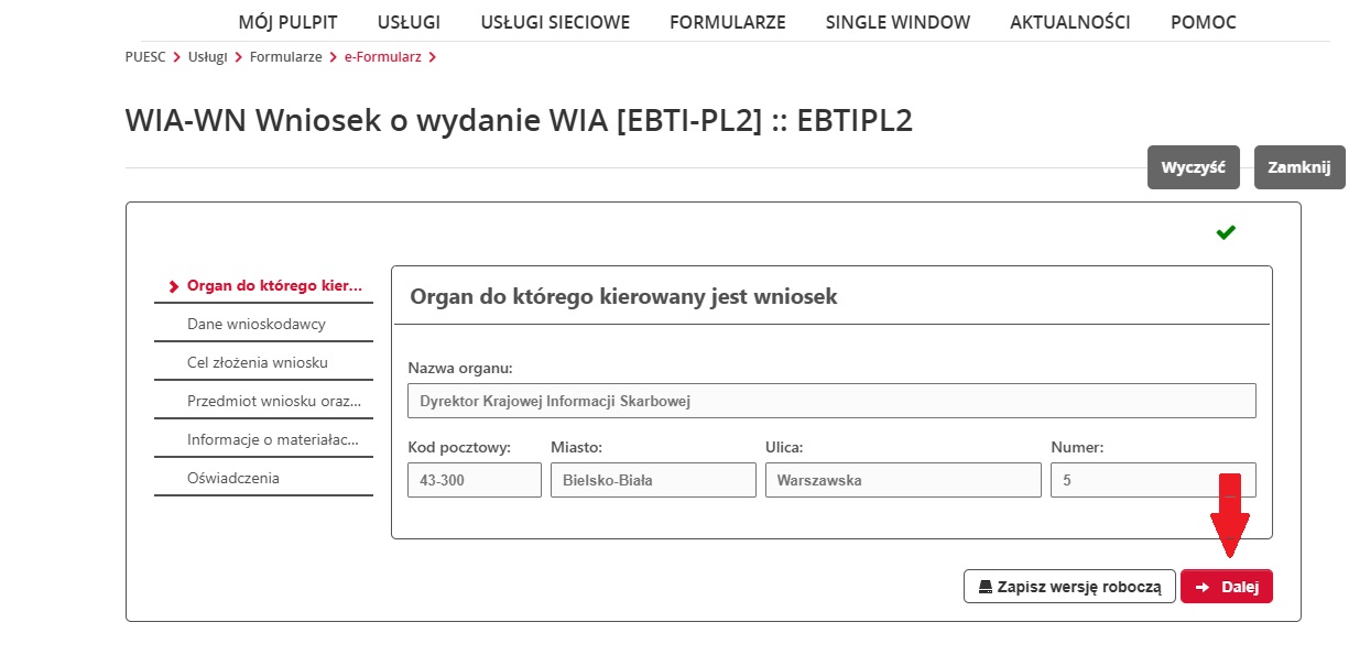 fragment ekranu systemu PUESC z czerwoną strzałką wskazującą na tekst: „Dalej"