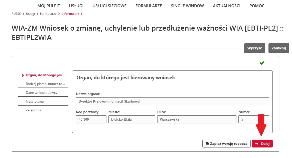 fragment ekranu systemu PUESC z czerwoną strzałką wskazującą na tekst:„Dalej”.